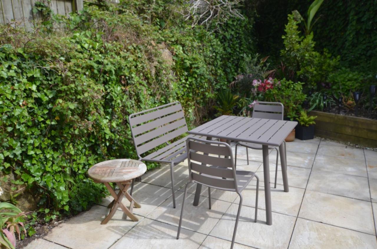 05 Queensway Gardens, Hayle Bagian luar foto